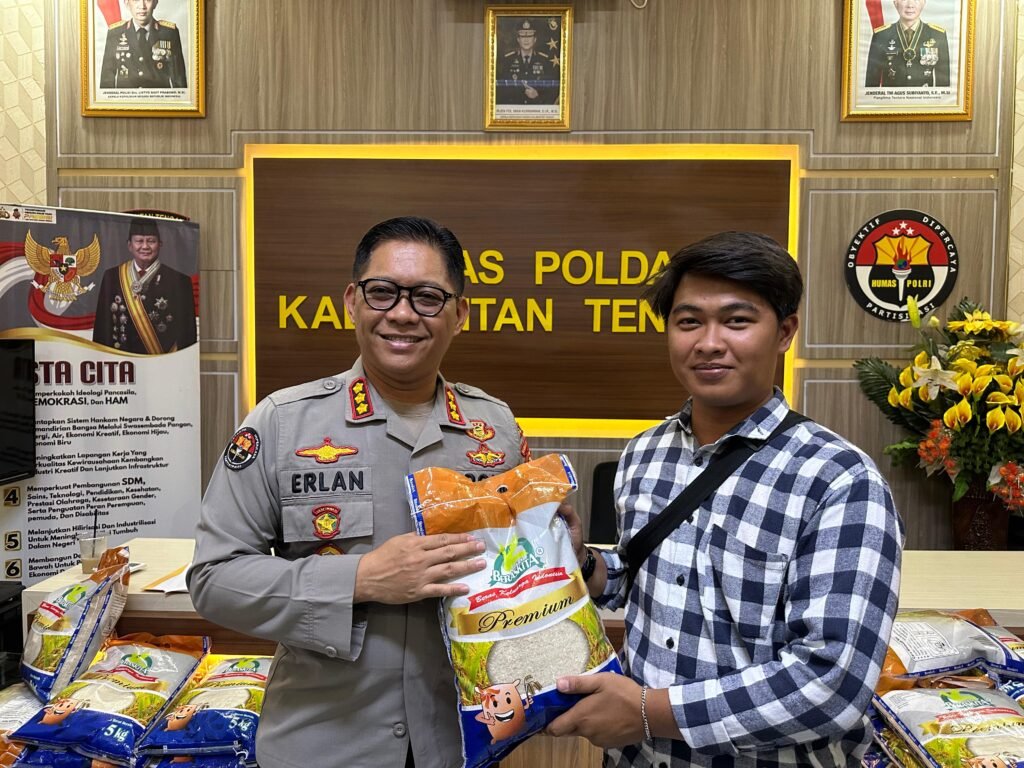Pererat Kemitraan, Polda Kalteng Bagikan Paket Sembako untuk Insan Pers