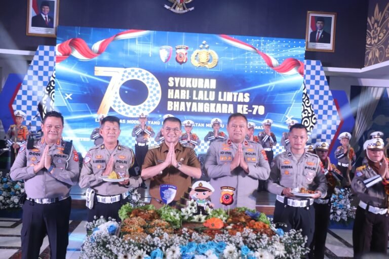 d8e5ba68-edf1-4d44-a3b4-3496afe8fad5