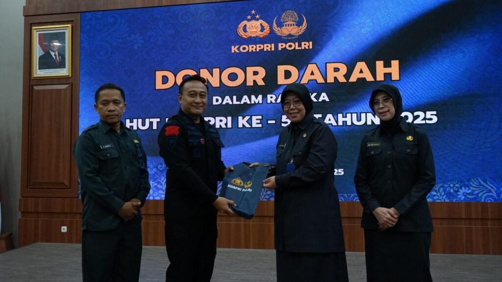 Kabid Kesjas Korbrimob Polri Pimpin Kegiatan Donor Darah Peringati HUT Ke-54 KORPRI Polri Tahun 2025