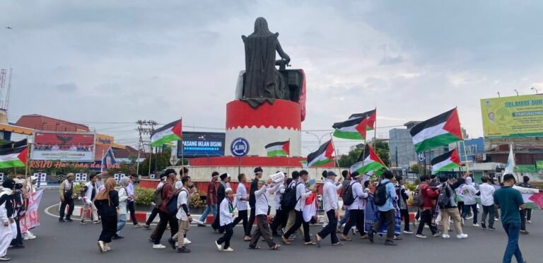 1d241894-acb7-43c5-b518-93274b9724a2