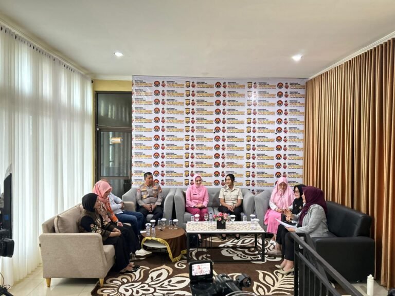 WhatsApp Image 2025-11-06 at 13.42.33 (1)