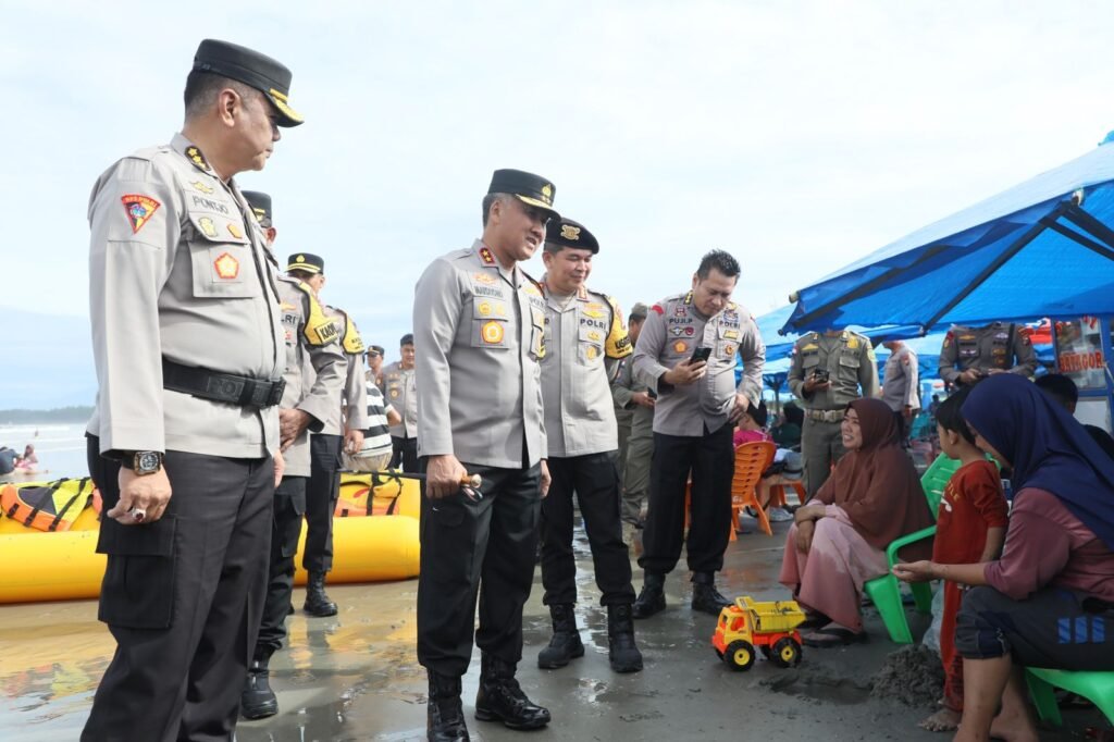 Kapolda Bengkulu Tinjau Sejumlah Objek Wisata di Kota dan Bengkulu Tengah, Pastikan Keamanan Libur Akhir Tahun