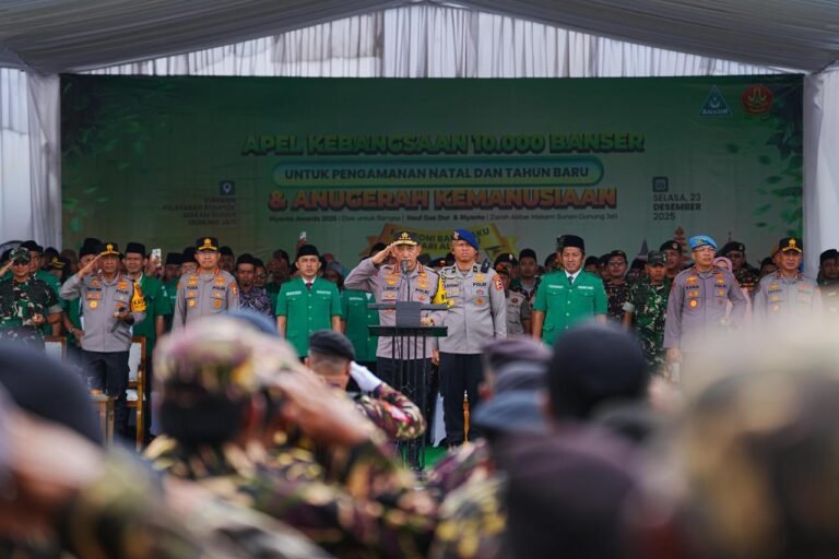 Kapolri Pimpin Apel Kebangsaan Banser, Perkuat Sinergi Pengamanan Natal 2025 dan Tahun Baru 2026