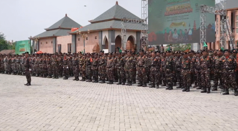 Kapolri Pimpin Apel Kebangsaan, Lepas Ribuan Kader Banser Amankan Nataru