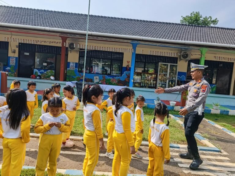 WhatsApp Image 2025-12-03 at 10.58.44 (1)