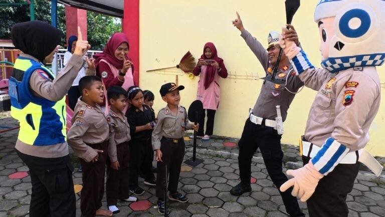 WhatsApp Image 2025-12-03 at 11.37.31