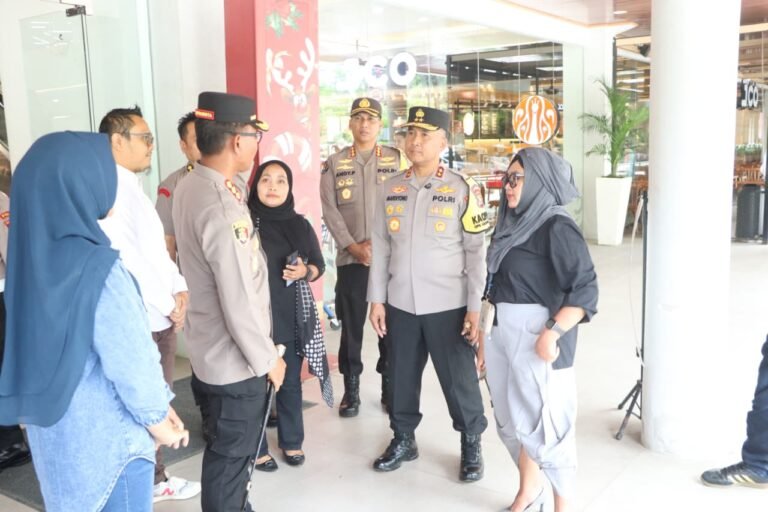 Kapolda Bengkulu Cek Sistem Keamanan dan Evakuasi di Bencoolen Mall
