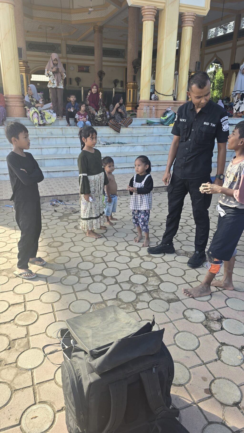 ddb0a7f5-09a6-4fce-8c6a-2f0381ef8f5f