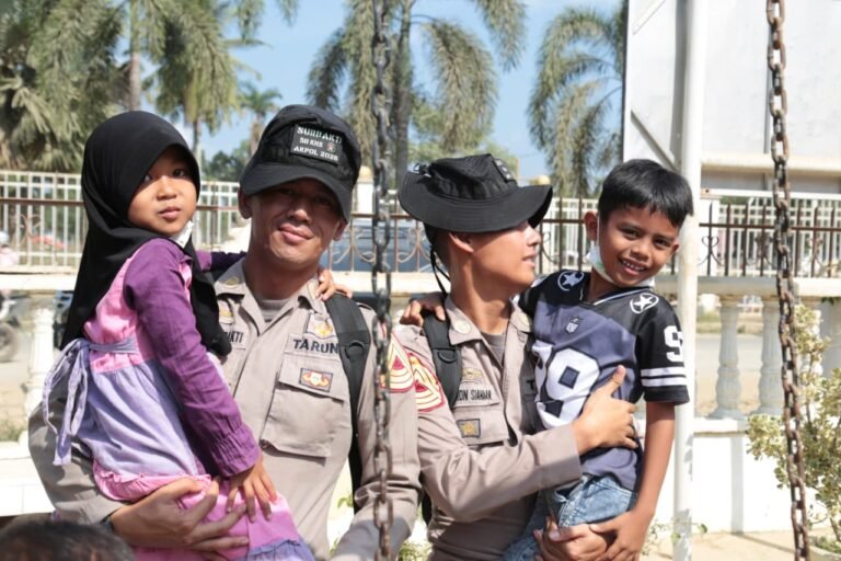Bedah Sekolah, Kepsek : bersyukur Kepedulian Taruna Akpol