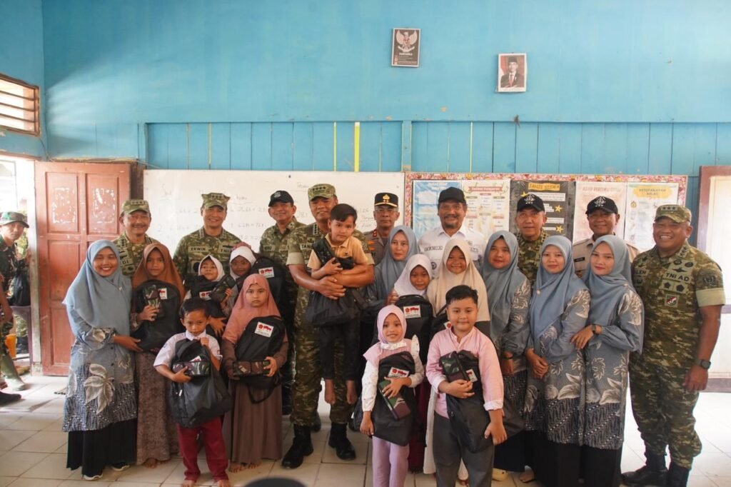 Sinergi TNI-Polri : Wakil Panglima TNI dan Gubernur Akpol Tinjau Pemulihan Pascabanjir di Aceh Tamiang