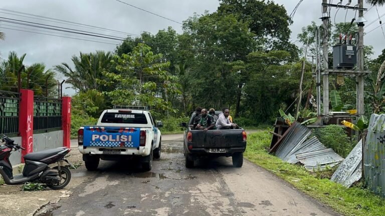 Korowai Memanggil Nurani : Solidaritas Warga Menguat di Tengah Penembakan Pilot, Empat Pelaku Diamankan dan Pengamanan Bandara Diperketat