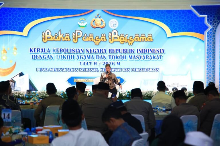 Pembangunan SMA Kemala Taruna Bhayangkara Bogor Capai 60 Persen, Polri Gelar Buka Puasa Bersama Warga Gunung Sindur