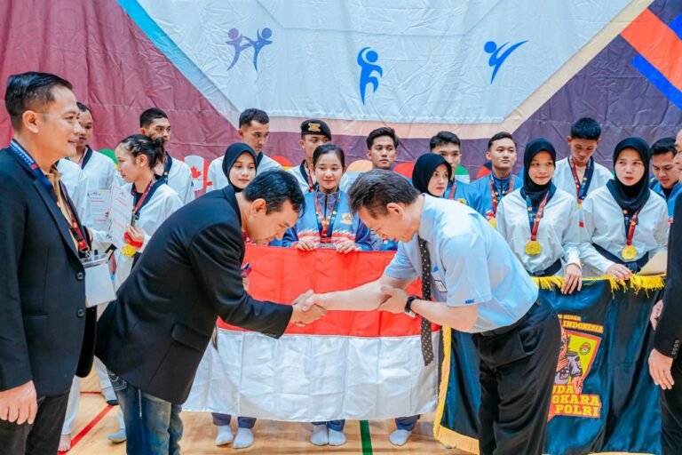 POLRI UKIR PRESTASI DUNIA : TIM TAEKWONDO GARBHA PRESISI JUARA UMUM DI JEPANG