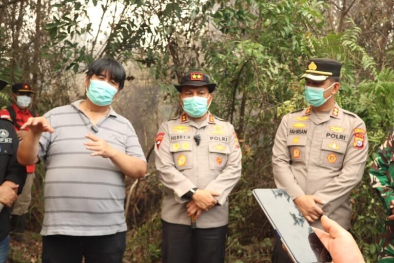 Hadapi Ancaman Super El Nino, Kapolda Riau Turun Langsung ke Bengkalis Pastikan Pemadaman Karhutla Berjalan Maksimal