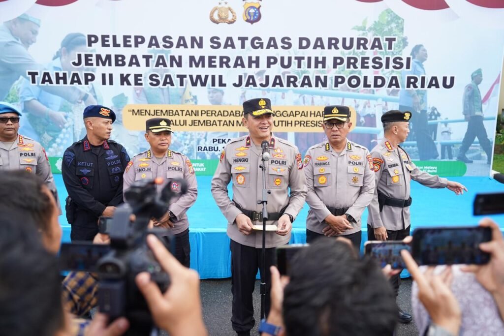 Polda Riau kembali bangun 83 jembatan merah putih presisi tahap II, 120 personel diberangkatkan